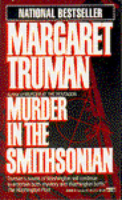 Murder in the Smithsonian : a novel