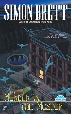 Murder in the museum : a Fethering mystery (LARGE PRINT)