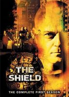 The shield : the complete first season.